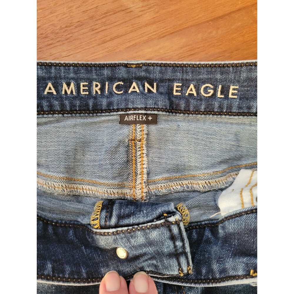 American Eagle Airflex+ Mens Distressed Medium Wash Cutoff Denim Shorts Size 36 - Picture 4 of 8
